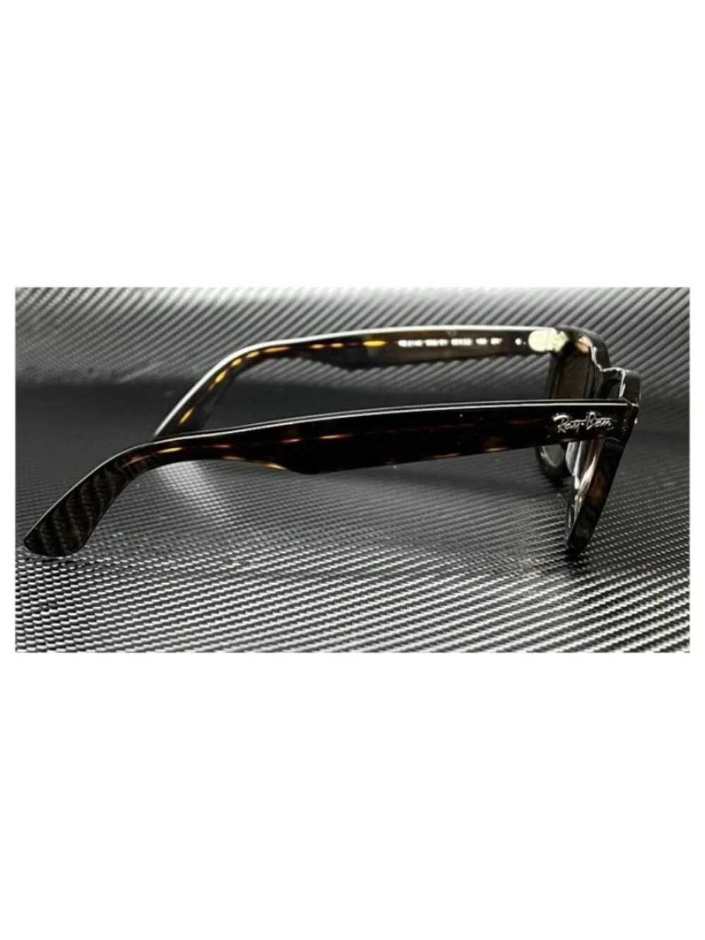 New Ray-Ban Men  Sunglasses --150.\
